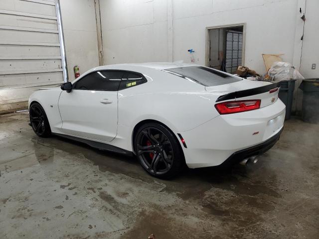 1G1FE1R78H0182598 - 2017 CHEVROLET CAMARO SS WHITE photo 2