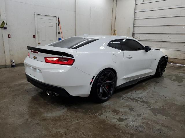 1G1FE1R78H0182598 - 2017 CHEVROLET CAMARO SS WHITE photo 3