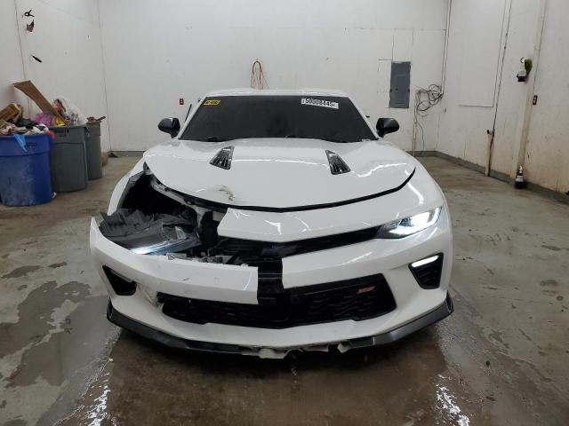 1G1FE1R78H0182598 - 2017 CHEVROLET CAMARO SS WHITE photo 5