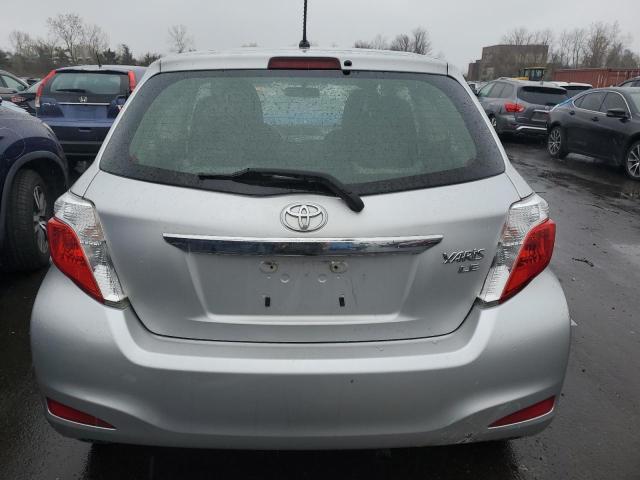 JTDJTUD38ED582761 - 2014 TOYOTA YARIS SILVER photo 6