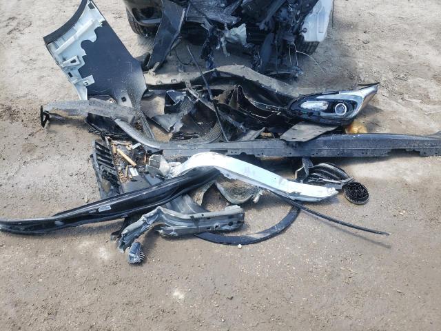 LRBFXBSA7HD114975 - 2017 BUICK ENVISION ESSENCE შავი ფოტო 13