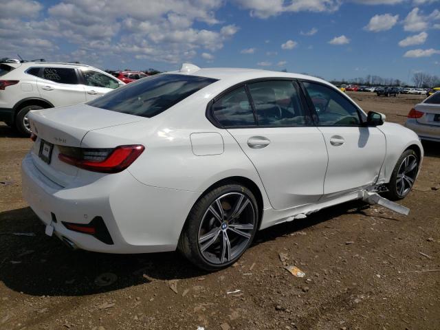 3MW5R7J01N8C48965 - 2022 BMW 330XI WHITE photo 3