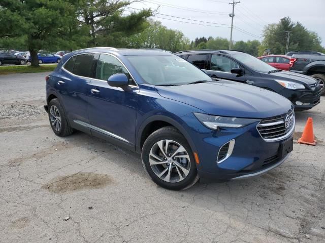 LRBFZNR4XND111527 - 2022 BUICK ENVISION ESSENCE أزرق صورة 4