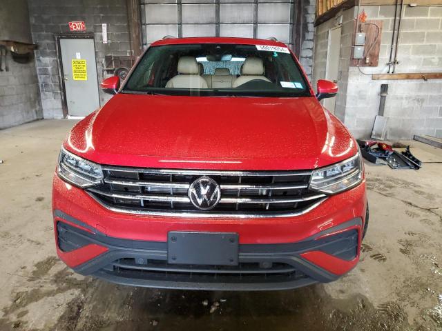 3VVMB7AX6RM080979 - 2024 VOLKSWAGEN TIGUAN SE RED photo 5