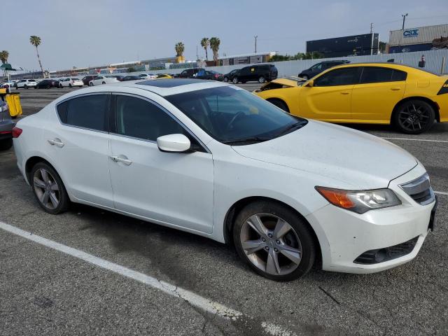19VDE1F74DE018181 - 2013 ACURA ILX 20 TECH WHITE photo 4