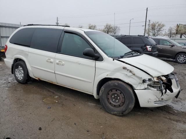 2C4GP44323R259833 - 2003 CHRYSLER TOWN & COU LX WHITE photo 4