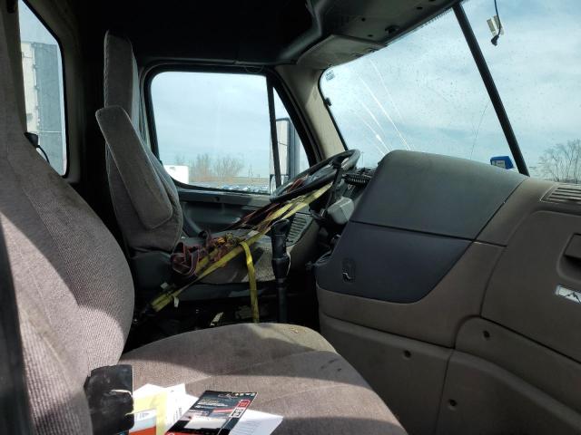 3AKJGEDV7FSGR9704 - 2015 FREIGHTLINER CASCADIA 125 WHITE photo 5