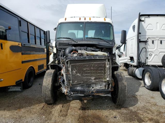 3AKJGEDV7FSGR9704 - 2015 FREIGHTLINER CASCADIA 125 WHITE photo 9