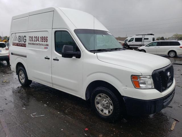 1N6BF0LX6DN110363 - 2013 NISSAN NV 2500 WHITE photo 4