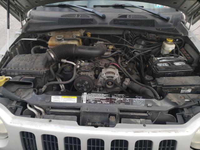 1J4GL48K34W246489 - 2004 JEEP LIBERTY SPORT SILVER photo 11