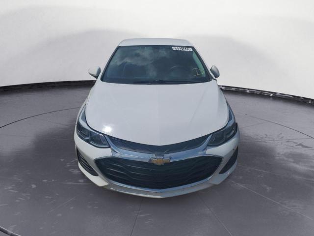 1G1BJ5SM4K7102262 - 2019 CHEVROLET CRUZE WHITE photo 5