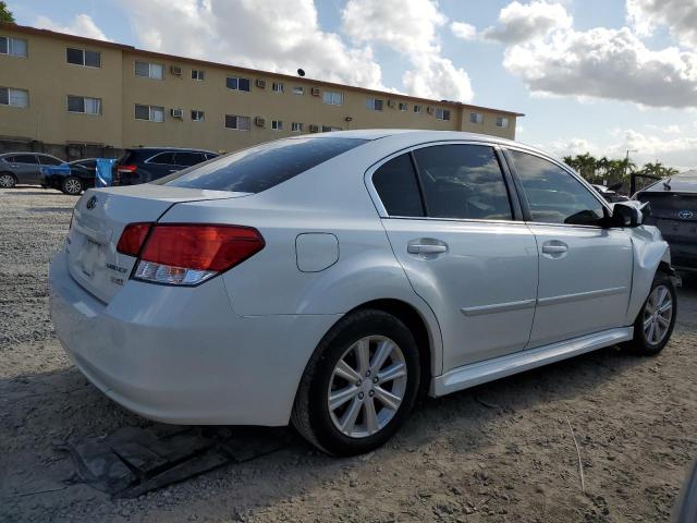 4S3BMBC61C3004635 - 2012 SUBARU LEGACY 2.5I PREMIUM WHITE photo 3