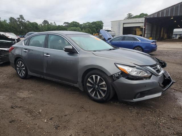 1N4AL3AP6HC142023 - 2017 NISSAN ALTIMA 2.5 SILVER photo 4