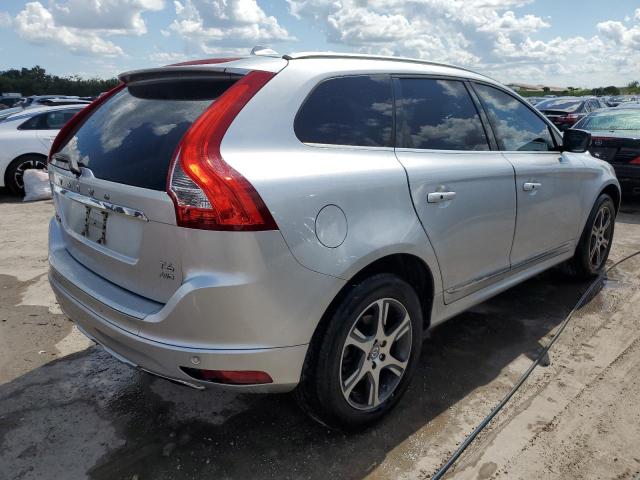 YV4902RK8F2637185 - 2015 VOLVO XC60 T6 PREMIER SILVER photo 3