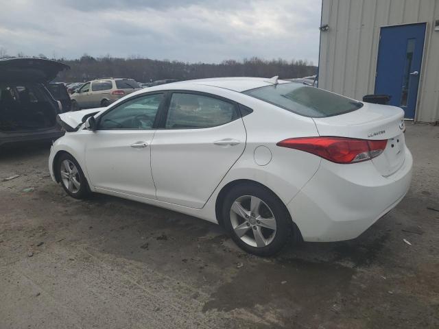 5NPDH4AE5DH323027 - 2013 HYUNDAI ELANTRA GLS WHITE photo 2