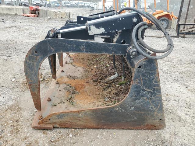 1T0GS72XHJ0000360 - 2000 OTHER SKIDSTEER BLACK photo 5