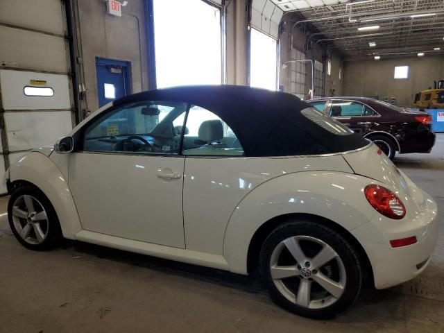 3VWFF31Y17M420174 - 2007 VOLKSWAGEN NEW BEETLE TRIPLE WHITE WHITE photo 2