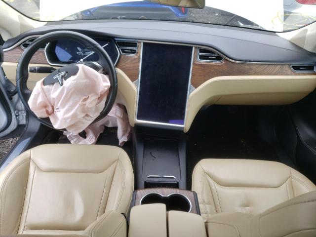 5YJSA1E20GF158842 - 2021 TESLA MODEL S Արծաթագույն լուսանկար 8