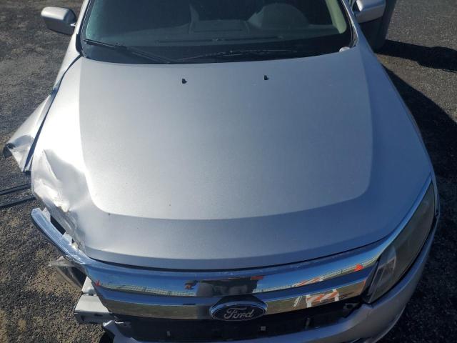 3FAHP0HA2BR209552 - 2011 FORD FUSION SE SILVER photo 11