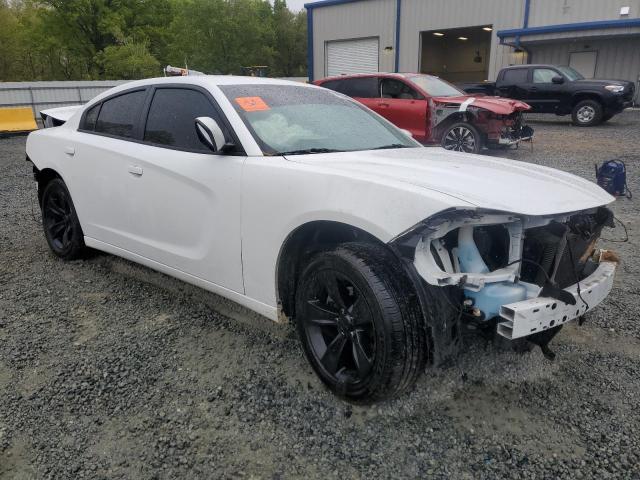 2C3CDXHG5HH524767 - 2017 DODGE CHARGER SXT WHITE photo 4