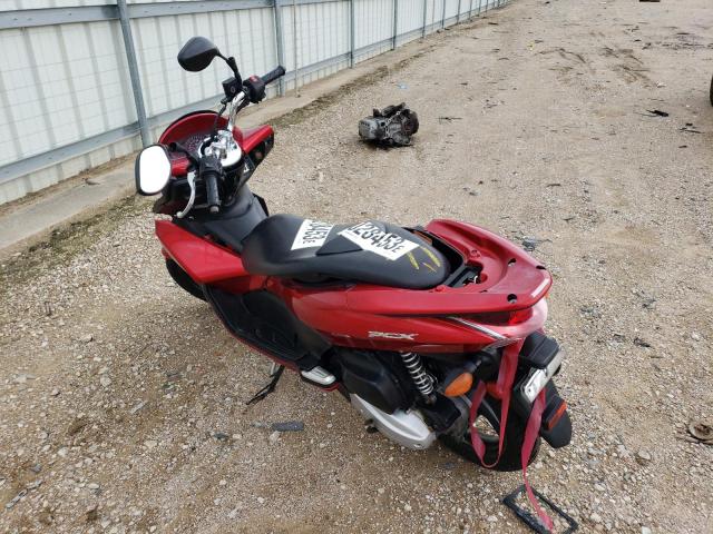 MLHJF2800B5001137 - 2011 HONDA PCX RED photo 3