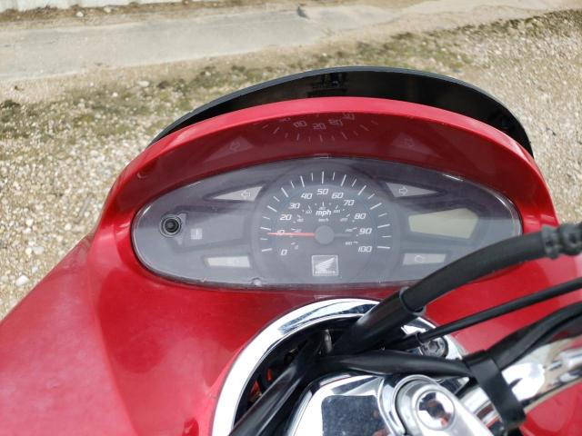 MLHJF2800B5001137 - 2011 HONDA PCX RED photo 8