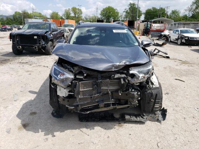 JTMRJREVXJD237862 - 2018 TOYOTA RAV4 HV LE GRAY photo 5