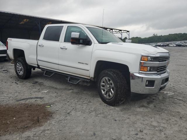 1GC1KWEY1JF255254 - 2018 CHEVROLET SILVERADO K2500 HEAVY DUTY LTZ WHITE photo 4