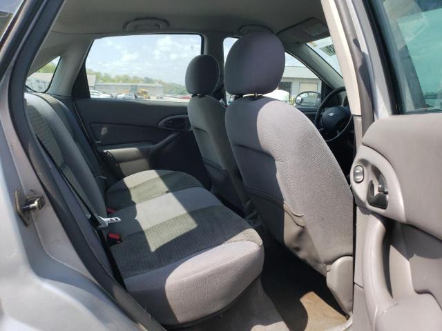 1FAFP34364W103170 - 2004 FORD FOCUS SE COMFORT SILVER photo 10