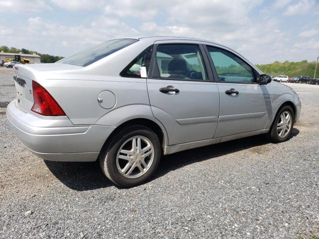 1FAFP34364W103170 - 2004 FORD FOCUS SE COMFORT SILVER photo 3