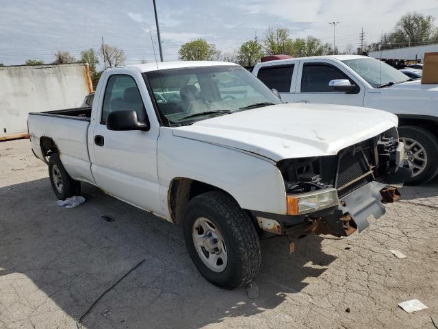 1GCEK14VX4E106542 - 2004 CHEVROLET SILVERADO K1500 WHITE photo 4