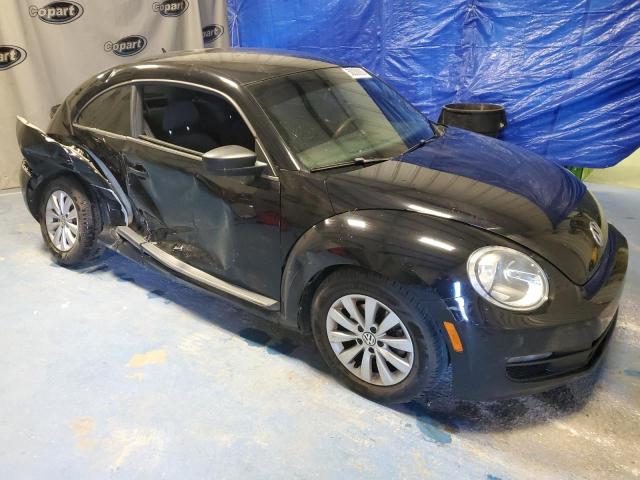 3VWF17AT9EM640427 - 2014 VOLKSWAGEN BEETLE BLACK photo 4