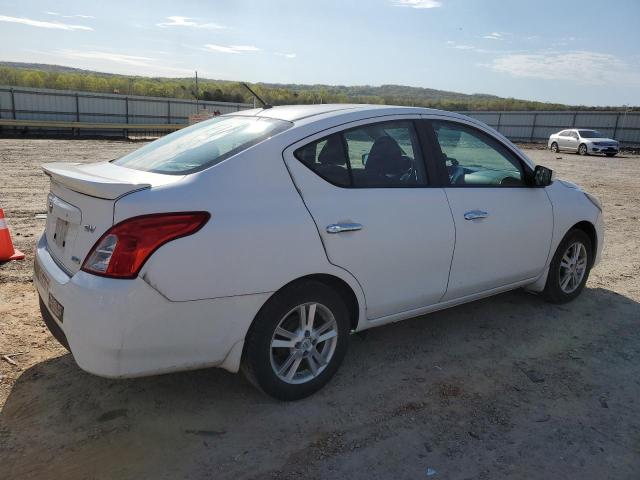 3N1CN7AP1GL886171 - 2016 NISSAN VERSA S WHITE photo 3