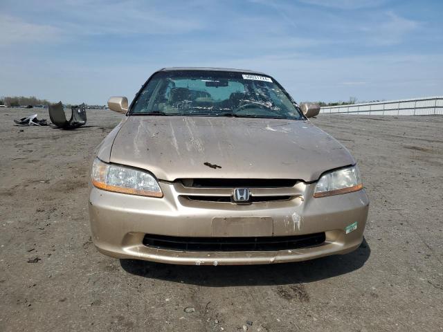 1HGCG6672YA002260 - 2000 HONDA ACCORD EX GOLD photo 5