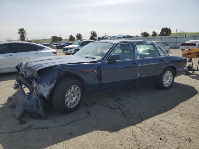 2000 JAGUAR XJ8, 