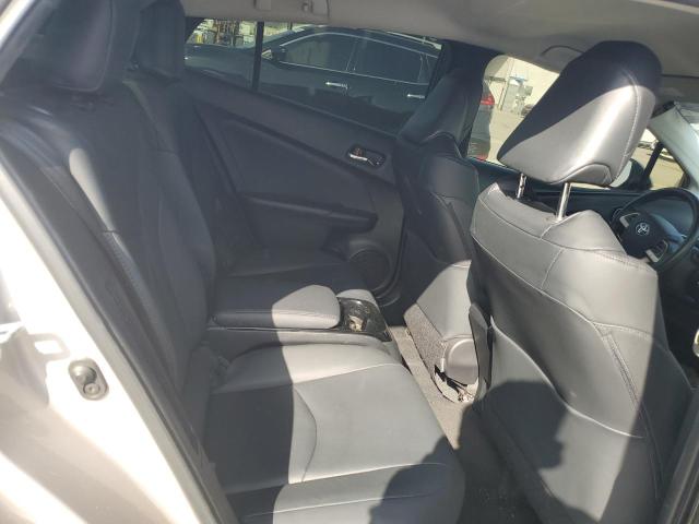 JTDKARFP5K3114365 - 2019 TOYOTA PRIUS PRIM 银色 照片 10