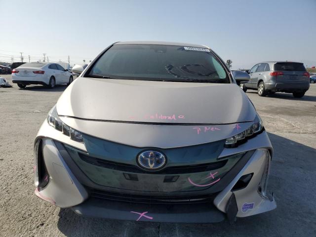 JTDKARFP5K3114365 - 2019 TOYOTA PRIUS PRIM 银色 照片 5