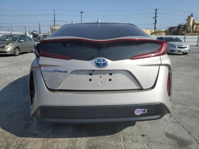JTDKARFP5K3114365 - 2019 TOYOTA PRIUS PRIM 银色 照片 6