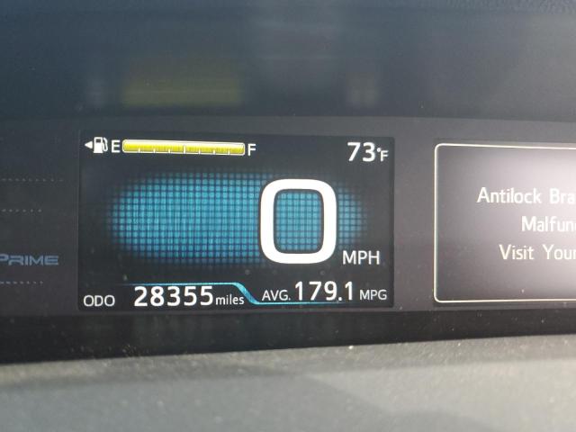 JTDKARFP5K3114365 - 2019 TOYOTA PRIUS PRIM 银色 照片 9