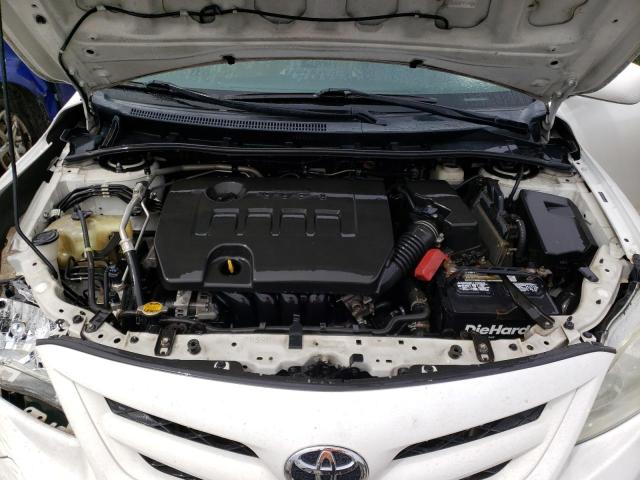 2T1BU4EE9BC541372 - 2011 TOYOTA COROLLA LE BASE WHITE photo 11