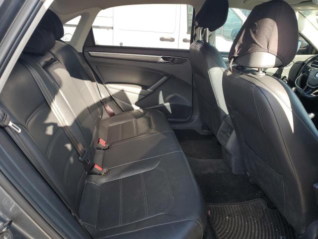 1VWDT7A3XHC021553 - 2017 VOLKSWAGEN PASSAT R-LINE Մոխրագույն լուսանկար 10