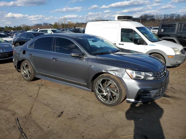 1VWDT7A3XHC021553 - 2017 VOLKSWAGEN PASSAT R-LINE Մոխրագույն լուսանկար 4