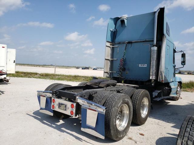 1FUJBBCG22LG28173 - 2002 FREIGHTLINER CONVENTION ST120 BLUE photo 4
