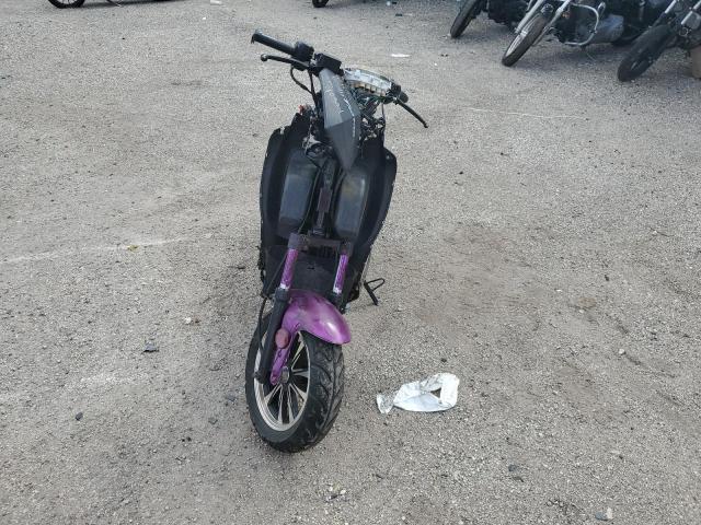 L9NTCGPG2M1301239 - 2021 TAOI SCOOTER PURPLE photo 2