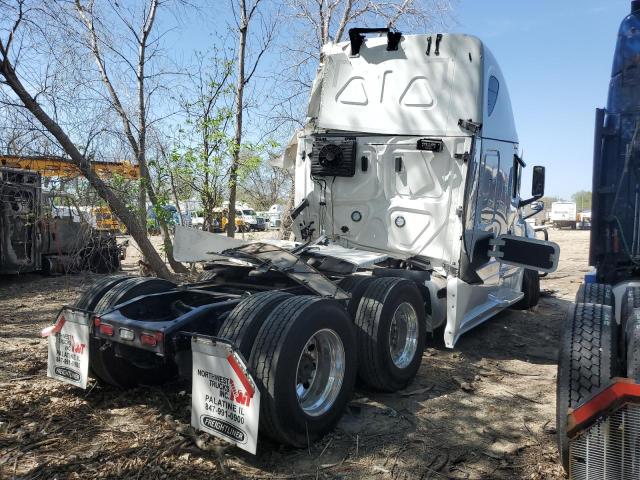 3AKJHHDR8SSWD8849 - 2025 FREIGHTLINER CASCADIA 1 WHITE photo 4