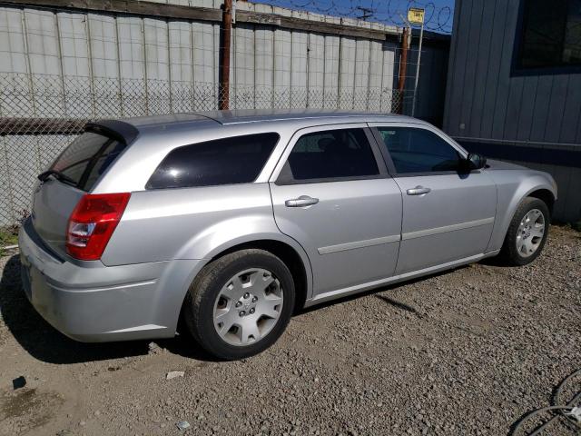 2D4FV47T86H122261 - 2006 DODGE MAGNUM SE SILVER photo 3