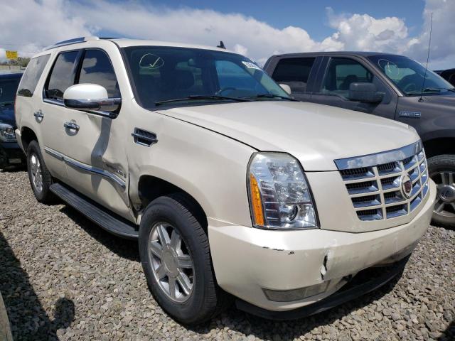 1GYFK63808R156307 - 2008 CADILLAC ESCALADE LUXURY WHITE photo 4