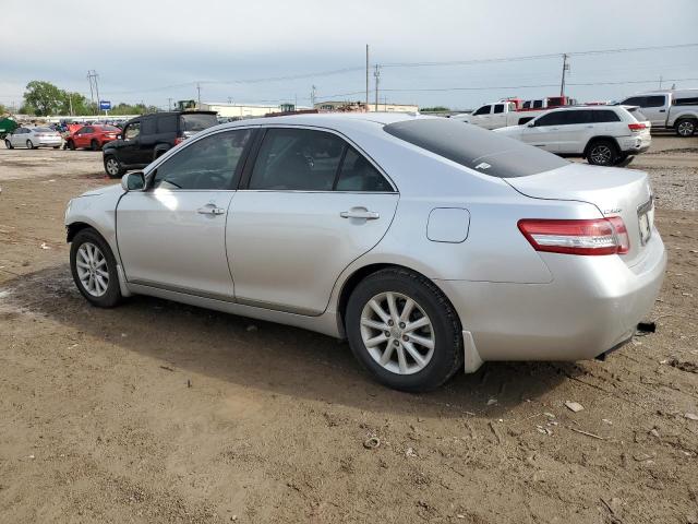 4T4BF3EK9BR199758 - 2011 TOYOTA CAMRY BASE SILVER photo 2