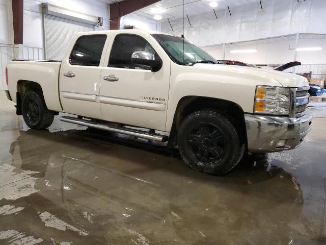 3GCPKSE79DG258934 - 2013 CHEVROLET SILVERADO K1500 LT WHITE photo 4