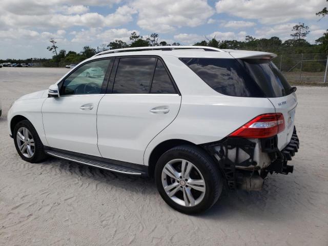4JGDA5HBXFA459021 - 2015 MERCEDES-BENZ ML 350 4MATIC WHITE photo 2